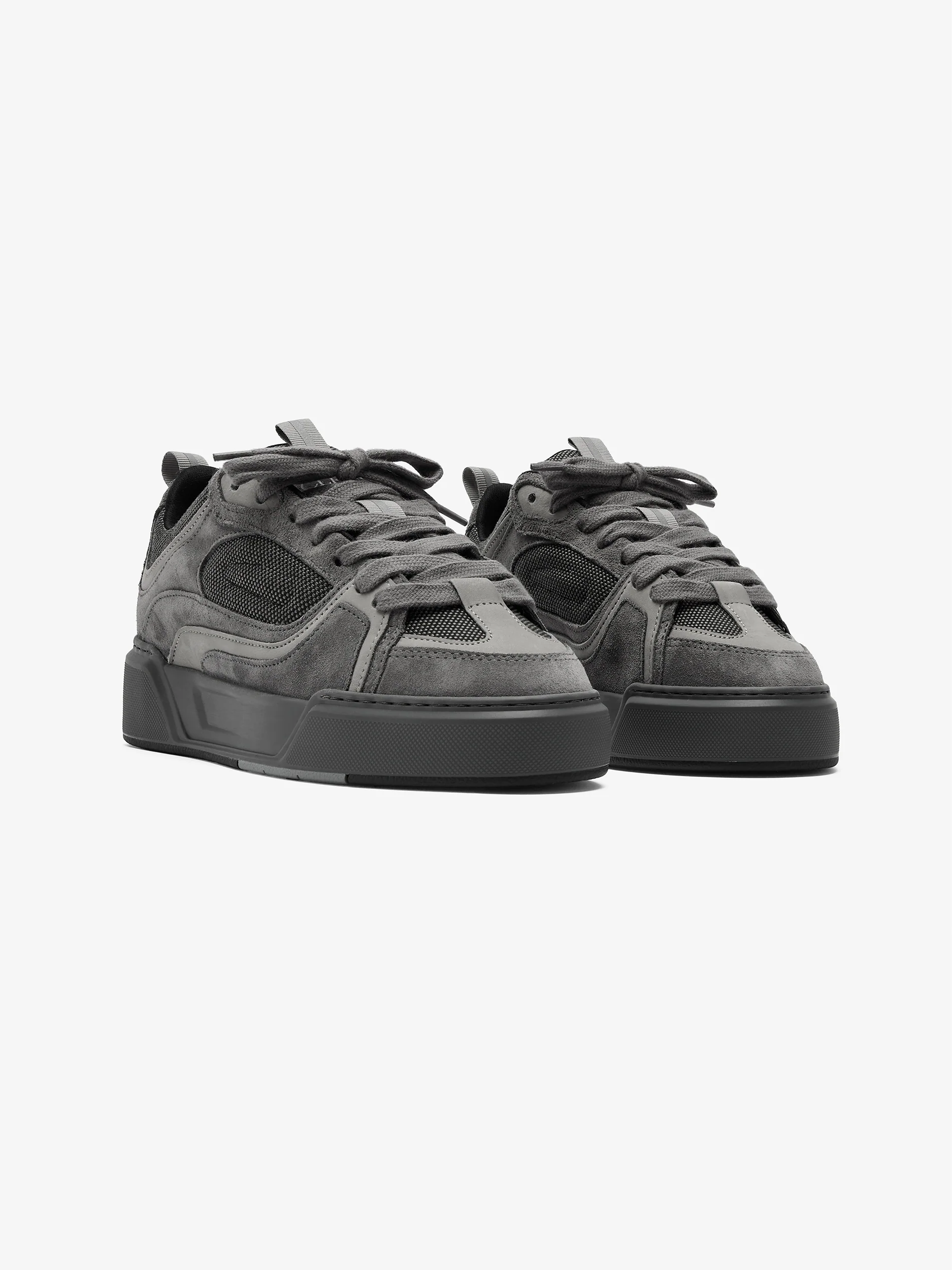 Essential Skate Graphite - Image 2